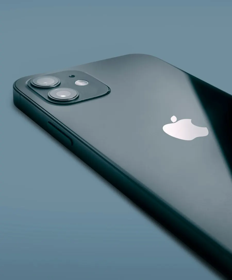 Coque Silicone Compatible pour Apple iPhone 17 Pro Max (#34) Gris Foncé — vue 2