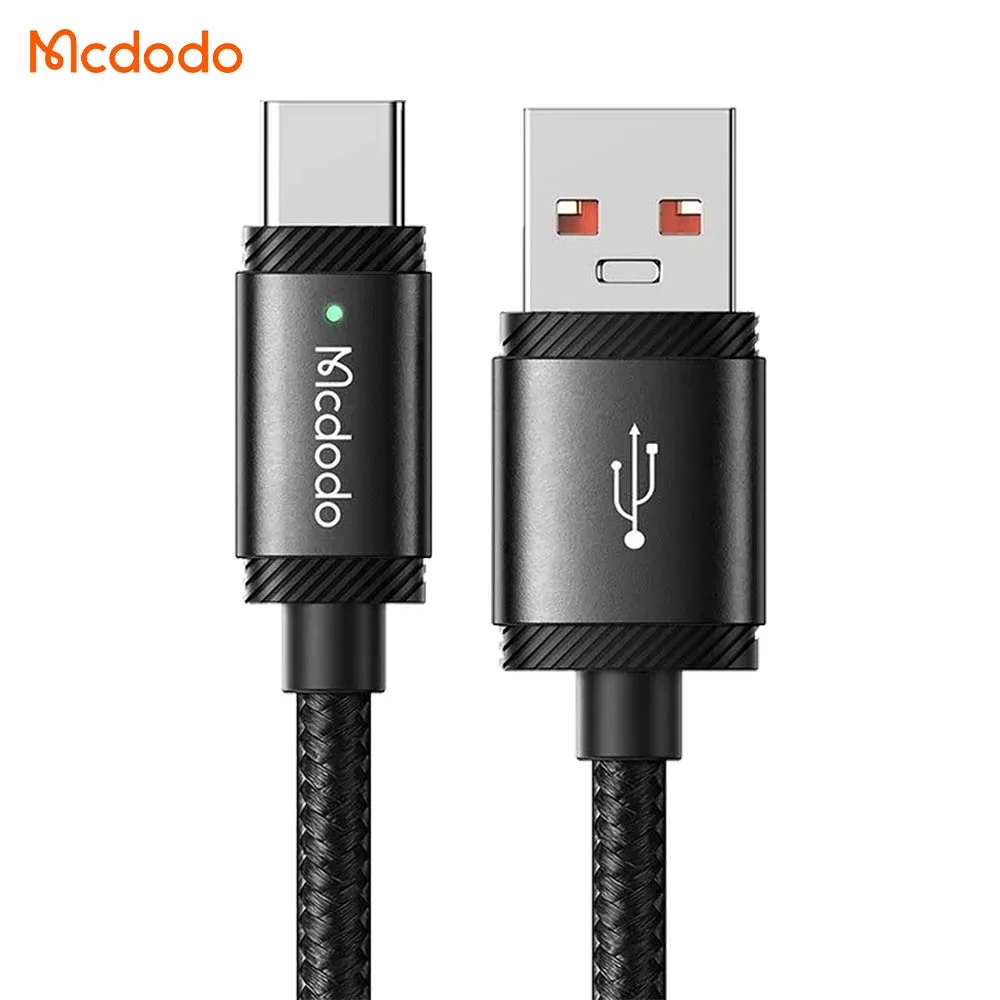 Câble Data USB vers USB-C Mcdodo 120W (avec LED) 1.5m Noir — vue 2